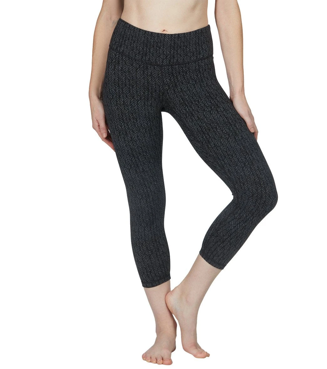 PrAna Pillar Yoga Capris Charcoal Heather Bodhi - Image 5