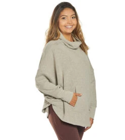 PrAna Cozy Up After Yoga Poncho Oatmeal Heather